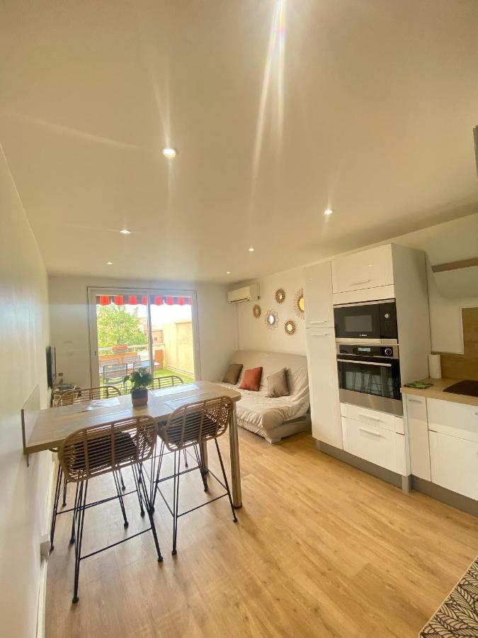 Superbe Appartement Avec Grande Terrasse Каркеранн Екстер'єр фото
